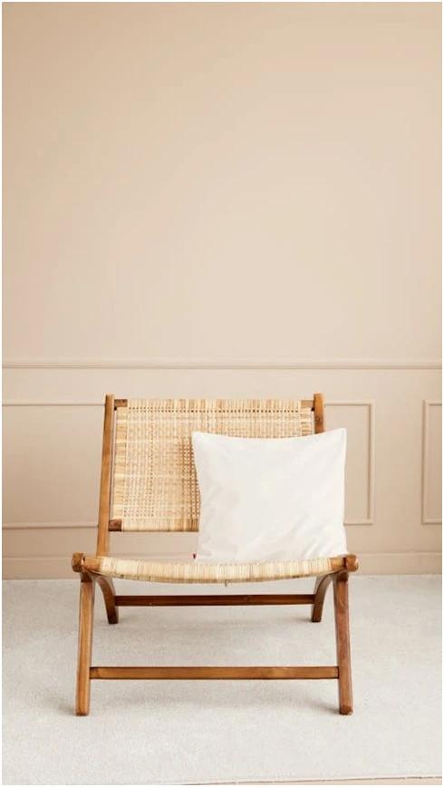 Expandable dining table