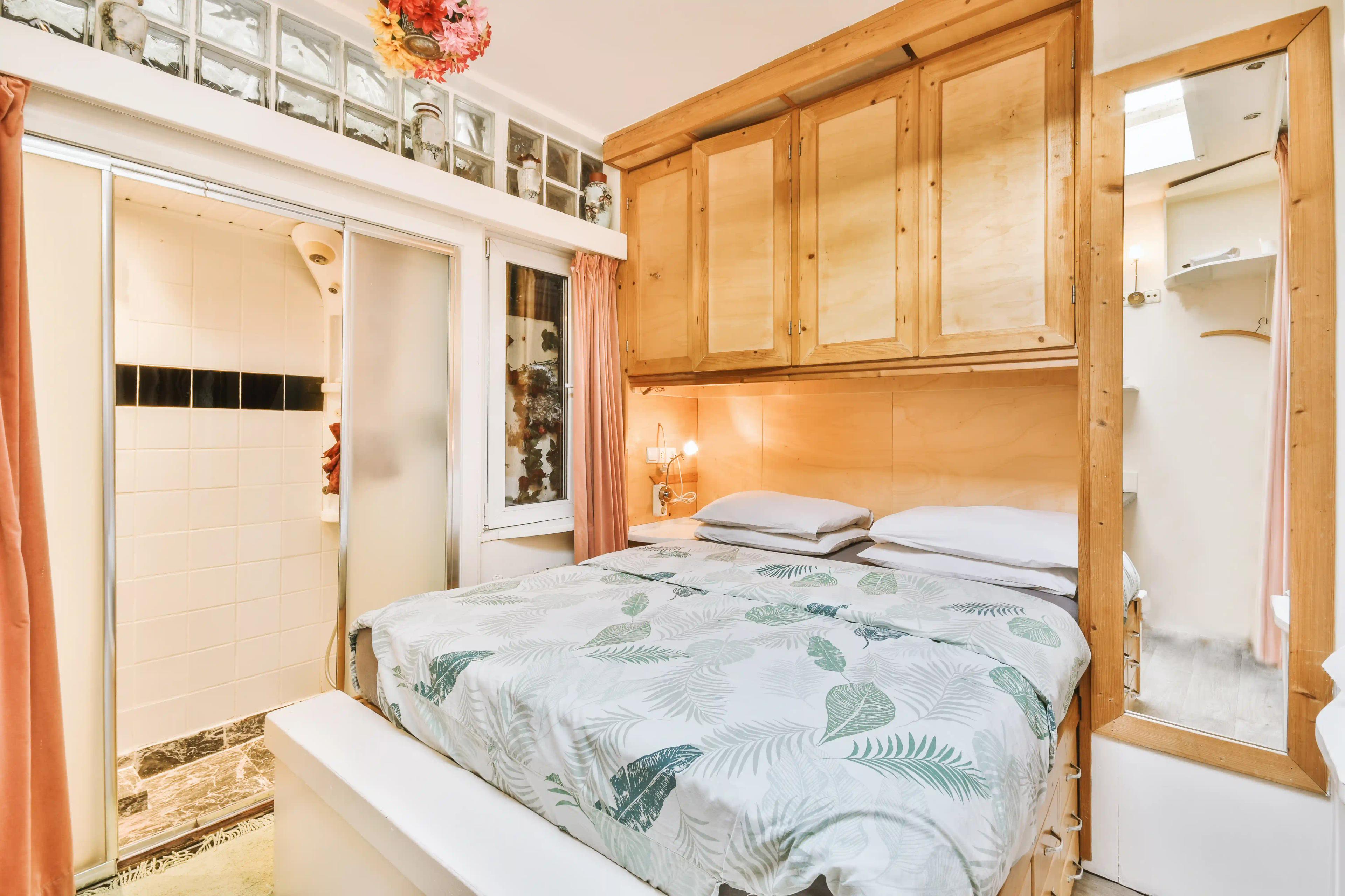 buy-luxury-furniture